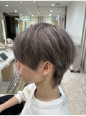 グレージュ