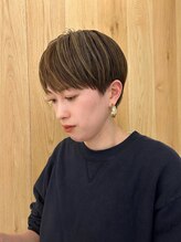 アルネ(arne)&nbsp;ハイライトマットベージュショート