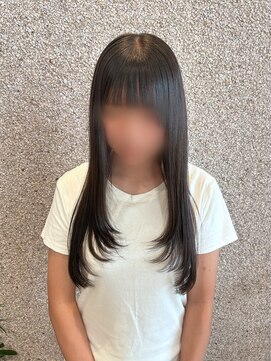 ベルフェミンミエル 低めのサイドロングレイヤー