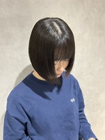 シアン(.Xian) ボブスタイル(高槻/切りっぱなしボブ/ミニボブ/ヘイリーボブ