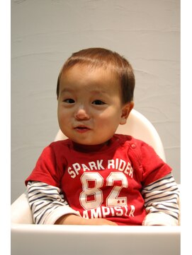 ファイブヘアーブティック(FIVE HairBoutique) お耳すっきりさわやかベビーカット☆