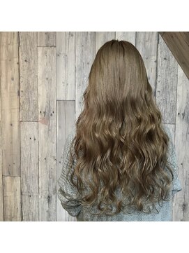 ラピス 池袋(Lapis) 外国人風 ブロンドグレージュ