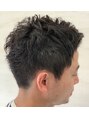 グラウンド(GROUND)&nbsp;どこから見ても決まるメンズカットお任せください！！