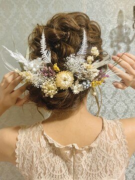 エイミーバイアフロート(amie by afloat) Flower arrange☆まとめ髪