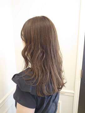 バター(butter) アッシュベージュ