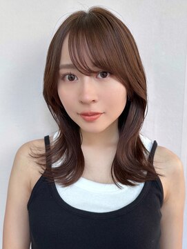 ジョエミバイアンアミ(joemi by Un ami) ★くびレイヤーエモージュ前髪薄めバング小顔カット大人ガーリー