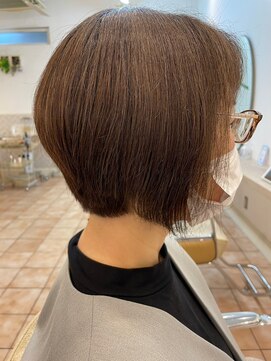 ヴィザヴィ 志村坂上店(vis a vis) 【ヴィザヴィ志村坂上】前下がりボブ/ナチュラルブラウン