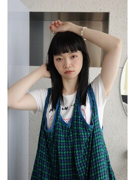 シーム(SEAM) black color / on the bangs