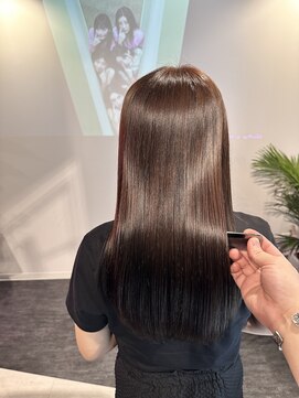 ジゼル(GISELLE) 頭が小さくなるストレート/髪質改善