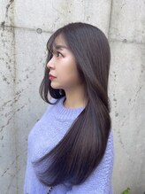 イルク(iruk) レイヤーカット＋グレージュ
