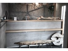 ノン(N.O.N.)の雰囲気（インテリアは和歌山の自然をリスペクトし、DIYで作っております）