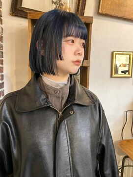 シーズ 栄(sea's) ボブ×ネイビーブルーカラー