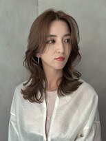 オモチャ(OMOCHA)&nbsp;大人の魅力を引き出すレイヤースタイル