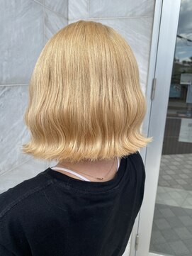 ムク バニラ モカ ラテ(MUKU vanilla/moca/ratte) ブロンドヘア