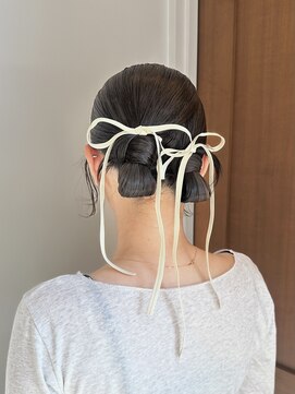 ウユ(uyu) ツインお団子ヘアセット