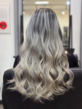 デスト 大宮(DEST) バレイヤージュ/ダブルカラー