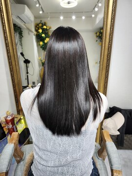 ココベロビビ(cocoBELOvivi) 酸性ストレートで、髪質改善。