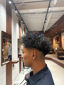 ピンパーマスパイキー