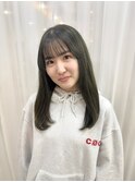 long【オリーブグレージュ×内巻きロング】