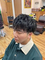 ヘアスタジオ ロメオ(hair studio Romeo)&nbsp;スパイラル波巻きツイスパ刈り上げマッシュ