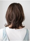 大人可愛い＊外ハネくびれミディ