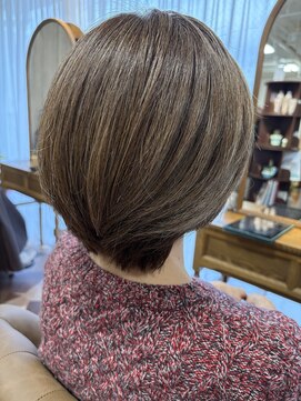 ラナ(LANA) 大人女性の方へ◎白髪を明るく馴染ませるカラー