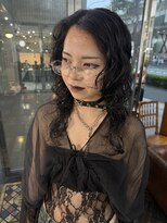 バイブアンドアネックス(VIBE & ANNEX) 《momoka》ウルフパーマウルフカット横浜石川町