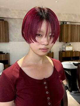 フェイス 石川町 (FACE) チェリーレッド/カシスレッド/暖色カラー/ショートヘア