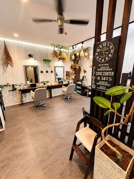 シーム 浦添店(SI6)の写真/大型店が苦手な方にも◎落ち着いた空間で、ゆったり過ごせるサロン