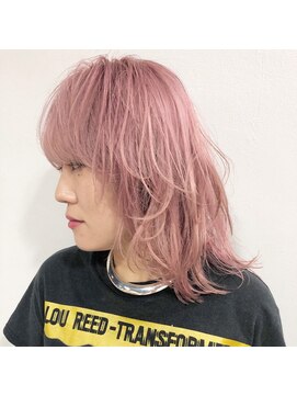 クラン(clan) clan<小顔ピンクベージュ×ミディアムウルフ>