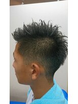 ヘアーカットデザインサロン スマッシュ 田町店(Hair cut design salon Smash)&nbsp;アシンメトリーソフトモヒカン フェード 七三パート ビジネス