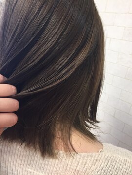 アトリエ 2.23 ドゥドゥトロワーサンテ(ATELIER 2.23 sante) チラ見せ!カーキインナーカラー