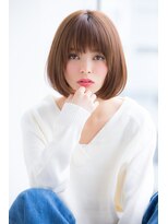 丸みがかわいい小顔バルーンボブ