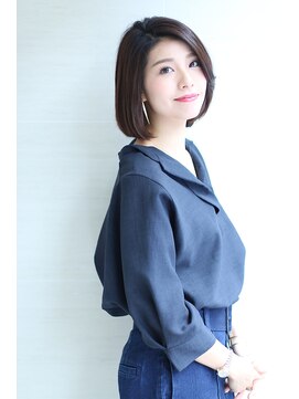 オーロ 緑地公園店(ORO) ORO CLASSY風クラシカルかき上げボブ