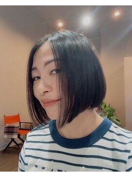 アバウトヘアーラボ(about hair labo) 前下がりボブ