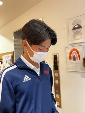 エクリ 麻布十番(equri) ニュアンスパーマセンターパート