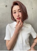 ヌーディーな魅力溢れる内巻きノーブルヘア
