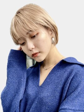 トリッカ 代官山(tricca) 【tricca代官山rin】ハイトーン/ケアブリーチ/ショートヘア