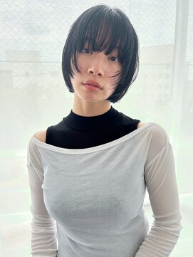 フィーカ(Fiika) ボブ/顔周りレイヤー/ウルフ【肥後橋】