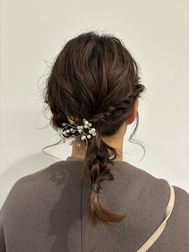 ディコ(Dico) ふんわり優しい印象のミニ編み下ろし♪