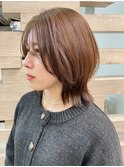 ブラウンベージュ