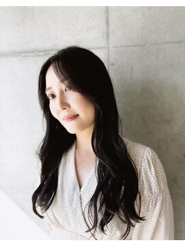 ゲン(gen) うる艶ロングふわカール