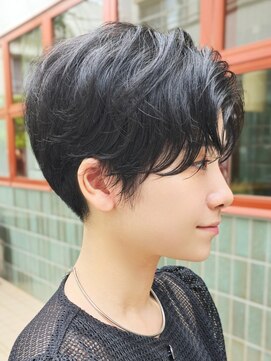 トリコ ショップアンドヘアサロン(tricot shop hair salon) ニュアンスパーマ×大人ハンサムショート　フクザワ