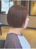 シンプルボブ×ピンクブラウン