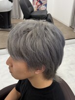 アールシリウス(R,SIRIUS)&nbsp;ブリーチ2回で出来るシルバーカラー