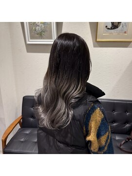 アルマヘアー(Alma hair by murasaki) ◎シルバーアッシュのグラデーションカラー◎
