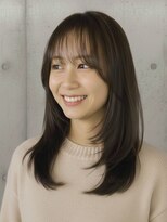 トゥルートラスト 和戸店(True Trust)&nbsp;ロング 顔まわりレイヤー ハッシュカット ナチュラルロング