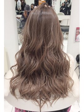 ケンジ 平塚 アネッタ(KENJE annetta) 《Blondbeige》外国人風を代表するColor