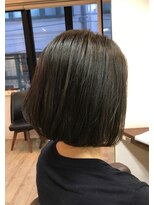 クロムヘアー(CHROME HAIR) 前下がりボブ