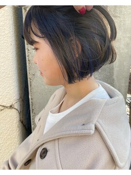 ロプート(Loput) インナーカラー×ミニボブ